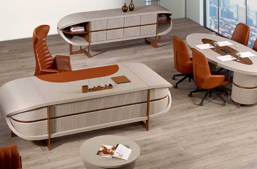 Modern Office Furniture Trends 2024